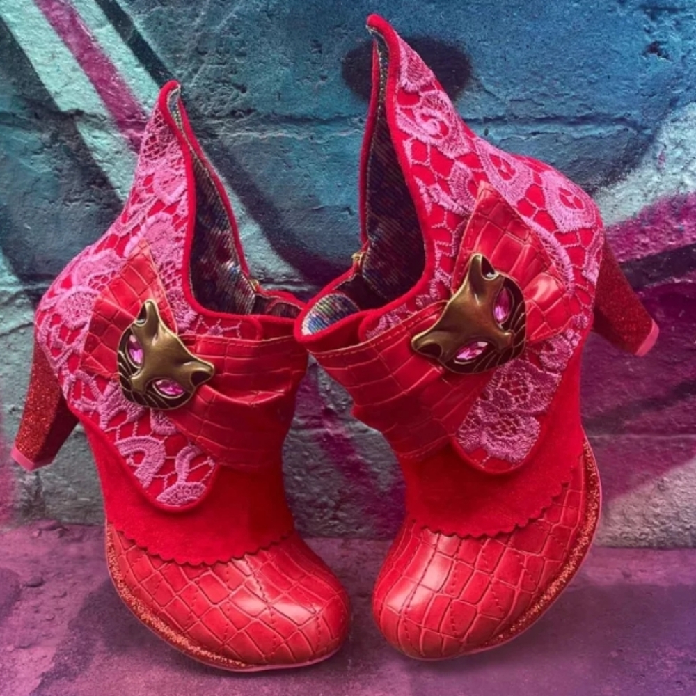 ✨RED & PINK LACE & GLITTER MIAOW IRREGULAR CHOICE ANKLE BOOTS size 43, US 10/11✨
